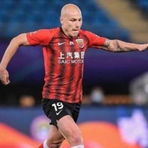 开云官网-海港洋枪团制造5比0泰山 奥斯卡未首发一人大爆发